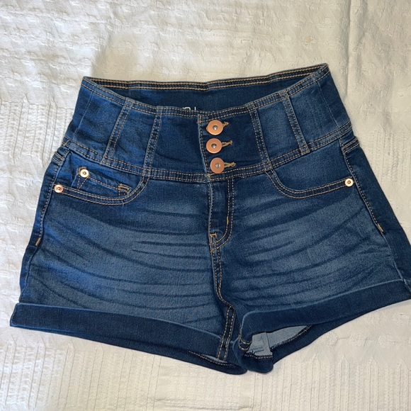 NOBO cuffed high rise button fly shorts - Picture 1 of 5